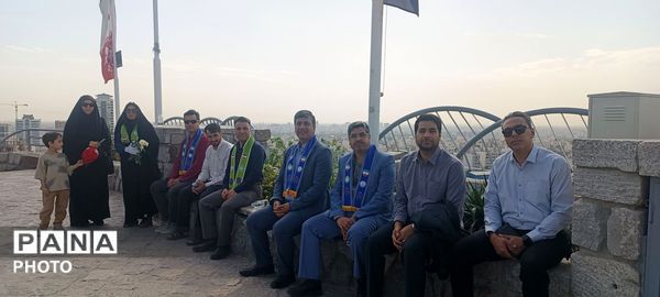 غبارروبی و تجدید میثاق با روح پاک شهدای گمنام در مشهد