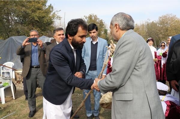 بیست و سومین اردوی کشوری دانش‌آموزان عشایر در مشهد مقدس