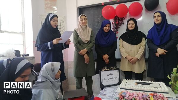 جشن فارغ التحصیلی کلاس ششمی ها در مدرسه ناهید نخودی