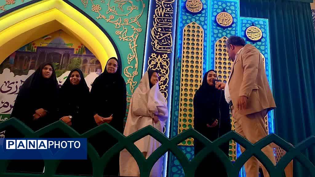 ضیافت همدلی و معنویت بسیجیان دبیرستان برازنده مقدم یک یزد