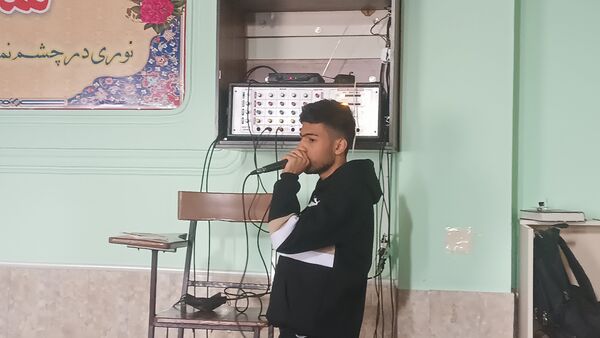زیارت عاشورا در دبیرستان شاهد ابوذر غفاری نیشابور 