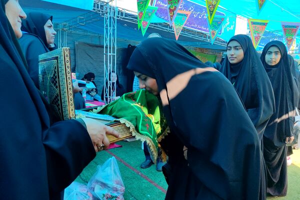 مرحله استانی چهل و دومین مسابقات قرآن عترت ونماز دختر فارس