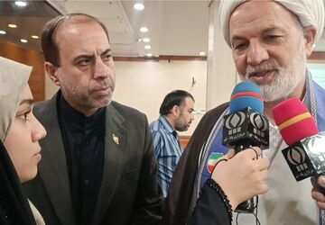 آیین تقدیر از مربیان فعال سازمان دانش آموزی استان قم