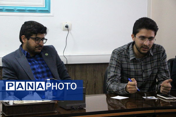 جلسه طرح نماد در آموزش و پرورش ناحیه یک یزد