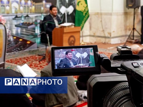 قرائت دعای کمیل در کاشمر