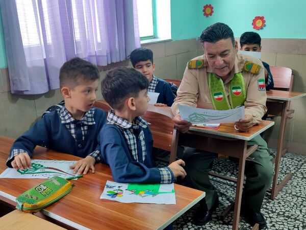 آشنایی با فرهنگ و بازی‌های بومی و محلی در ارزیابی سازمان دانش‌آموزی از مدارس قائمشهر