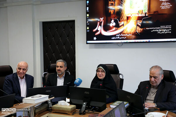لزوم نقش‌آفرینی اجتماعی و فرهنگی مشاوران/ غربالگری روان‌شناختی ۱۳ میلیون دانش‌آموز در سراسر کشور/ فعالیت مستمر تیم‌های مشاوره و ارائه خدمات از طریق خط تلفنی ۱۵۷۰