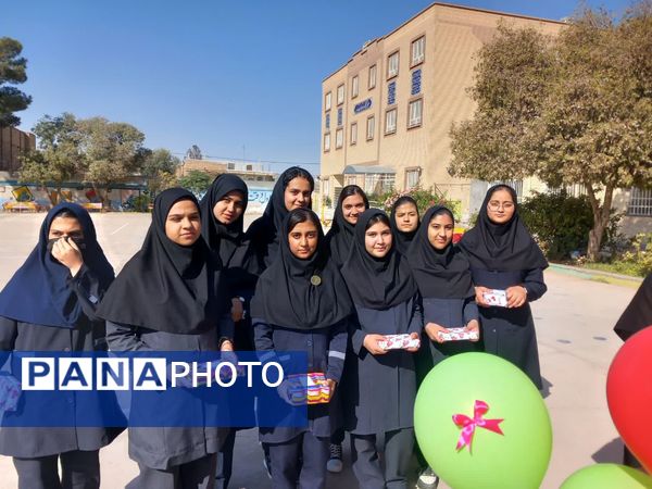 مراسم ولایت حضرت زینب در دبیرستان دخترانه فرهیختگان 