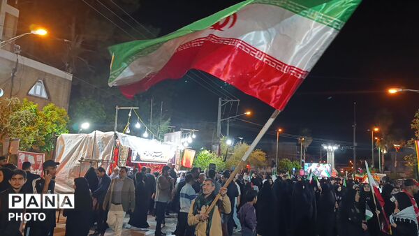 چهلمین روز شهادت دانش آموزان مدرسه میناب 