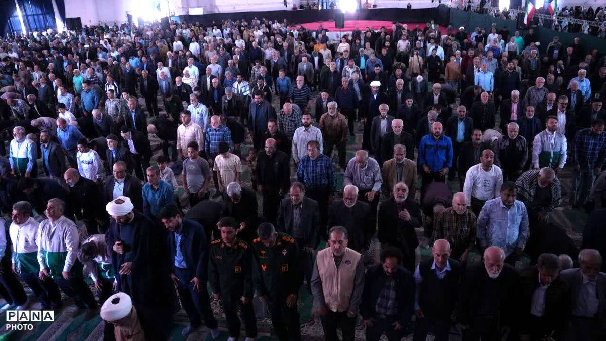برپایی نماز عبادی و سیاسی جمعه شهرستان فردیس