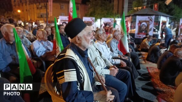 یادواره شهدای طلاب فارسان؛ احیای عهد مجاهدت در شب‌های روشنِ تجمعات مردمی