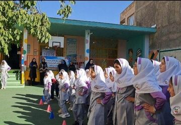 بازگشایی مدرسه غیرانتفاعی ایران در الیگودرز
