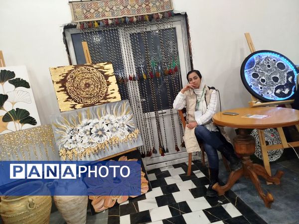 برگزاری نمایشگاه نوروزی ارغوان در فاروج