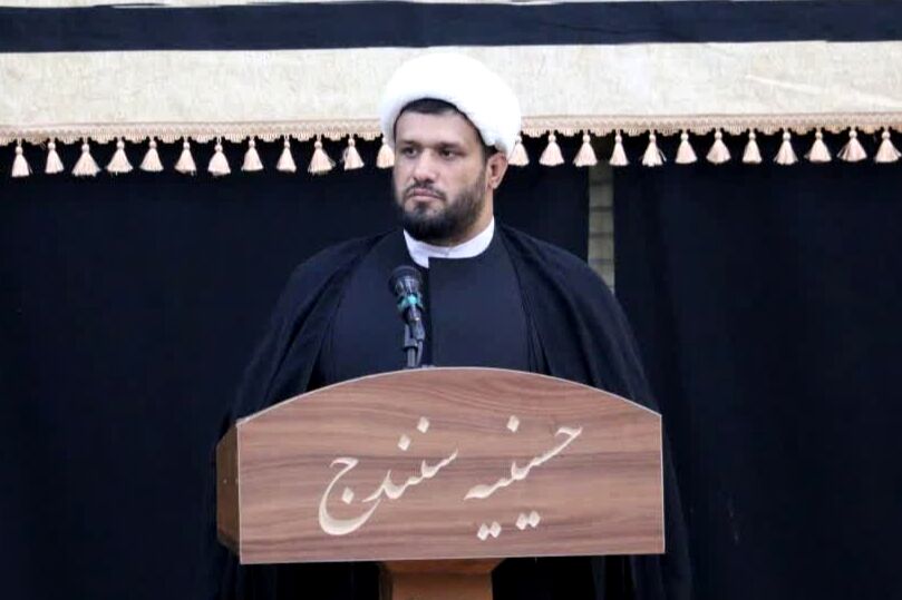 هر بانوی زینبی باید راوی حقیقت و جهاد تبیین باشد