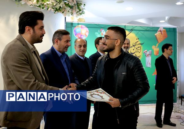 آیین اختتامیه جشنواره‌های فرهنگی و هنری کشور به میزبانی تبریز