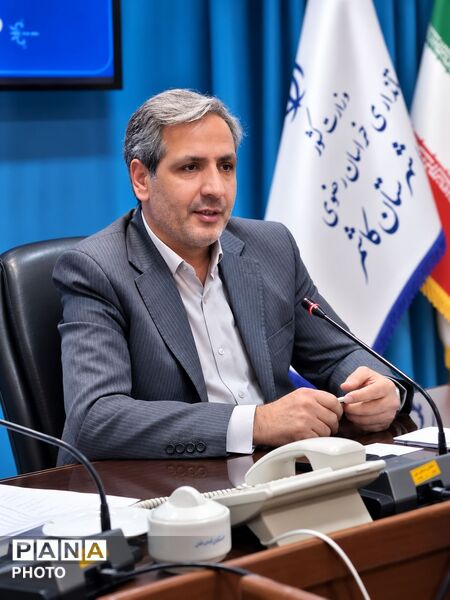 نشست خبری فرماندار کاشمر با اصحاب رسانه به مناسبت هفته دولت