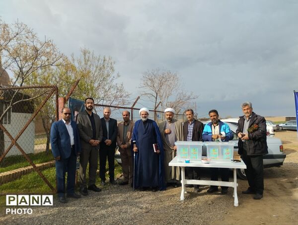 اقامه نماز بندگی در مسجد جامع تاریخی شهر رشتخوار