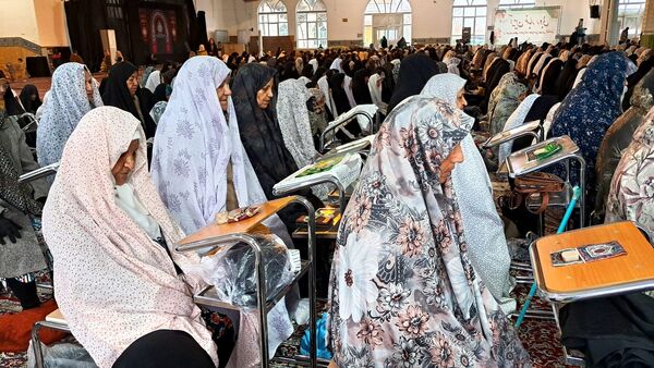 نماز عبادی سیاسی جمعه در شهرستان کاشمر