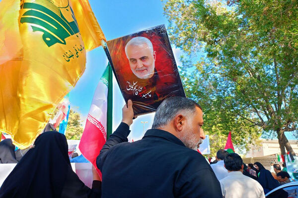 راهپیمایی 13 آبان در بوشهر