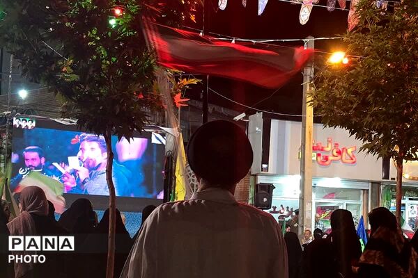 بیعت مردم در شب عید غدیروشعار ایستادگی در مسیر آرمان‌های انقلاب