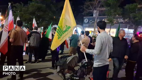 پلاکارد ها و پرچم ها فانوس راه حق 