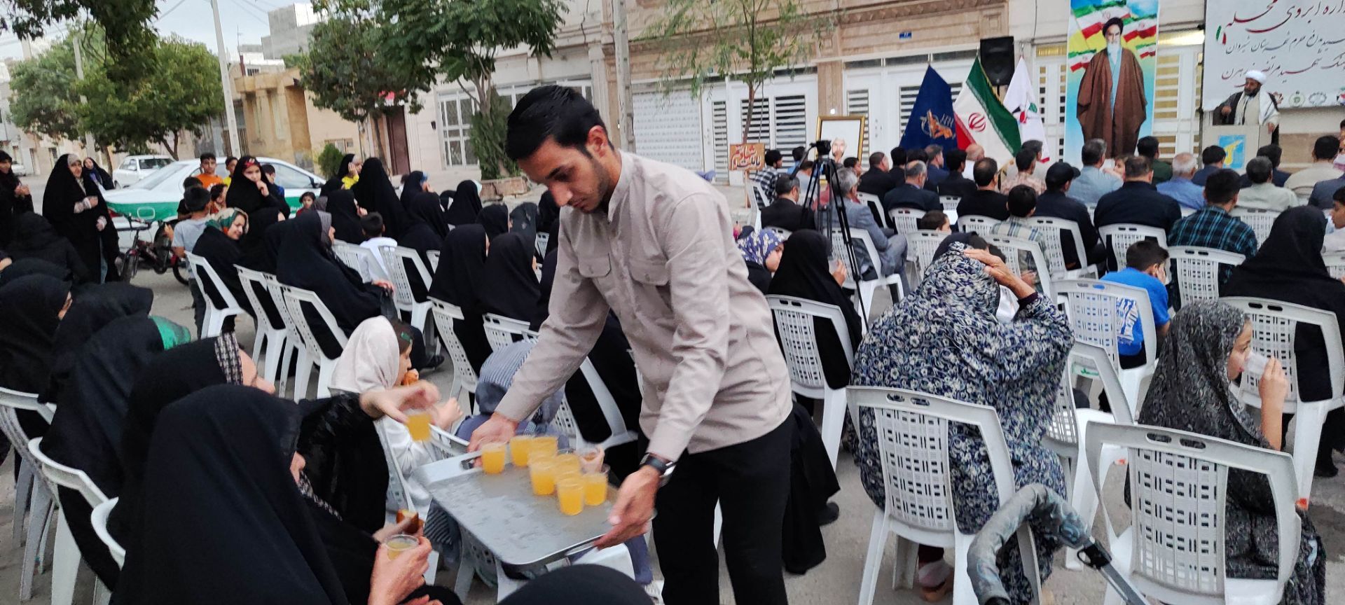 اولین یادواره «شهید آبرویِ محله» در شهرستان شیروان