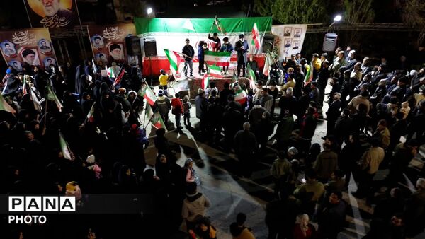 اجتماع مردم انقلابی شهر چرمهین در میثاق با امام امت