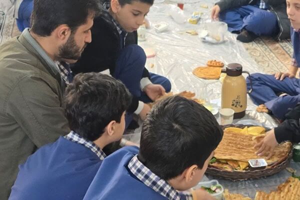 نان های محلی در برنامه غذایی صبحانه سالم