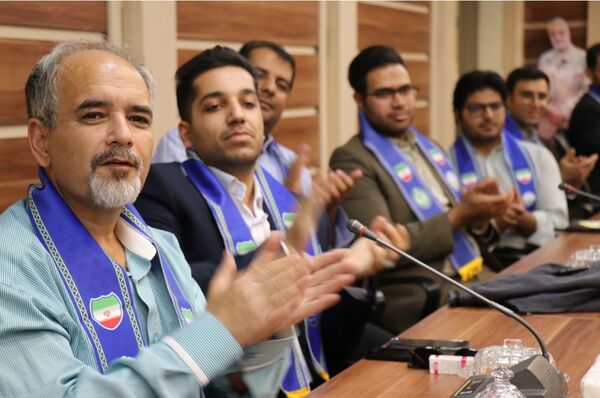 نشست مشاور وزیر با مدرسان سازمان دانش‌آموزی استان خراسان رضوی