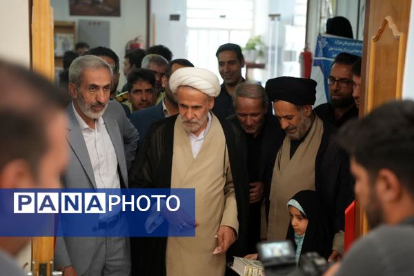 افتتاحیه نمایشگاه «سیمای حضور، جمعه نصر»