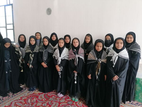 گرامیداشت ۱۳ آبان ماه ویژه دانش آموزان مدرسه تکتم خلیل آباد