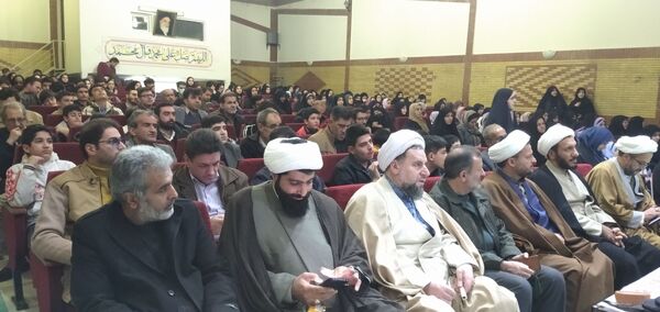 ملایر میزبان اجلاس سراسری نماز دانش‌آموزی شد
