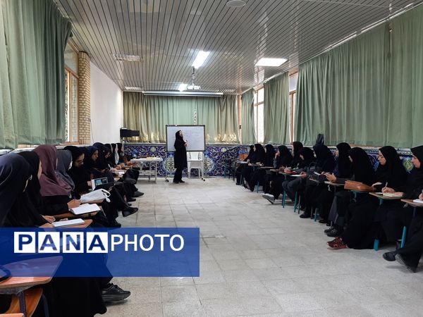 رابطان مشاوره صدای روشن آینده آموزش 