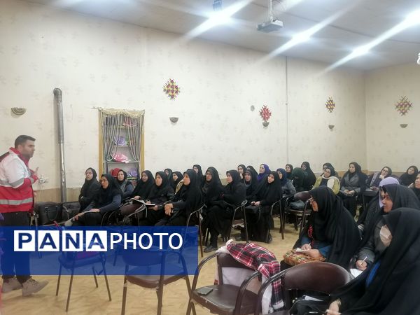 دوره ضمن خدمت مربیان پیشتاز شهرستان نجف‌آباد