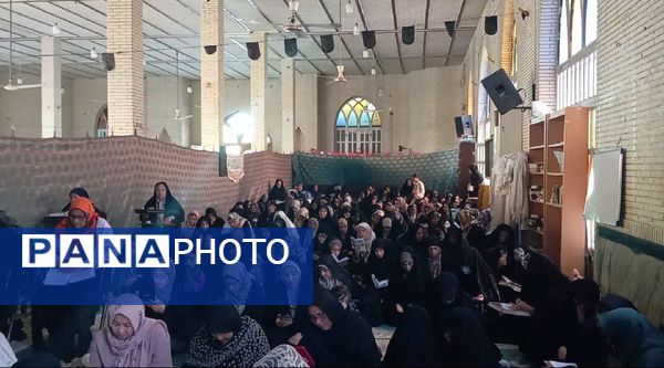 محفل نورانی دعای عرفه در حاجی‌‌‌آباد