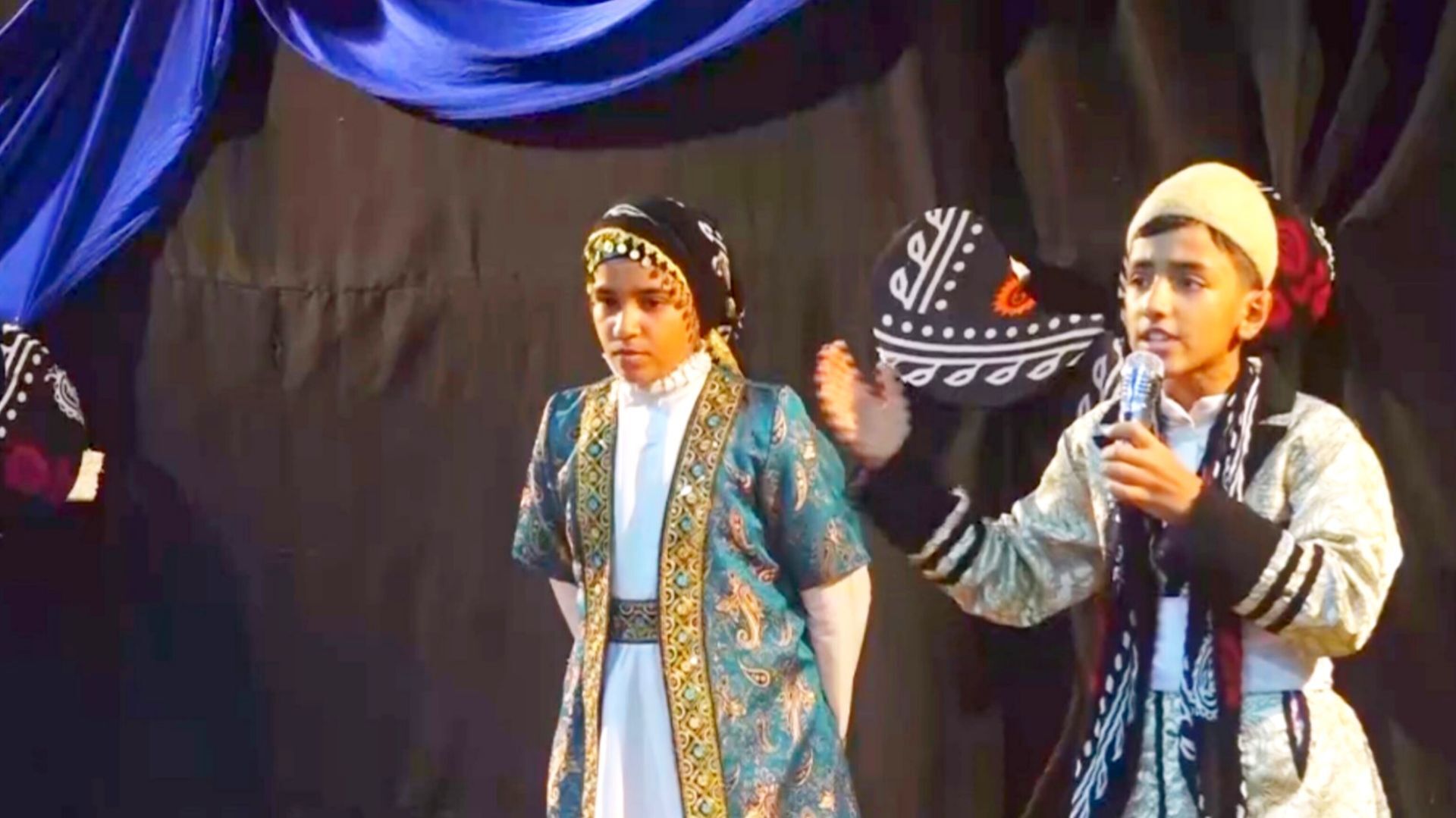 طنین شادی در بهار دل‌ها؛ جشن وحدت کودکان و نوجوانان خرم‌آبادی