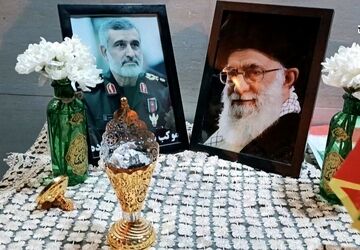 حضور خروشان مردم بندرعباس؛ بیعت خودجوش شبانه با رهبر معظم انقلاب