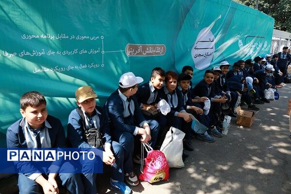آیین افتتاحیه فعالیت‌های تابستانی دانش‌‌آموزان
