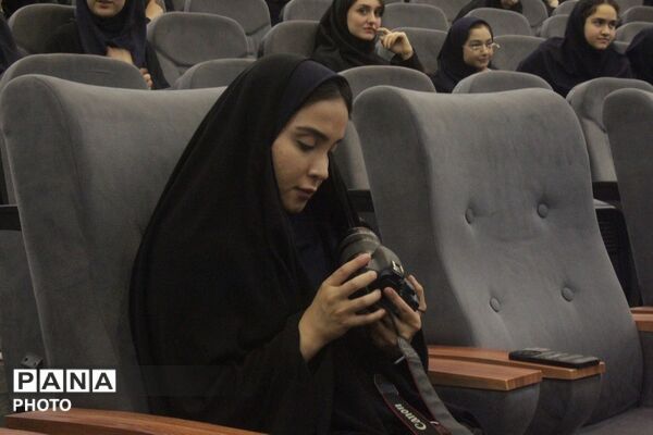 اختتامیه مسابقات امید فردا و پرسش مهر ریاست جمهوری به همراه تجلیل از برگزیدگان