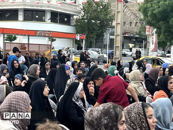 جشن دهه کرامت در شهرک ینگی امام ساوجبلاغ 