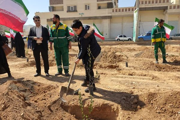 آئین بزرگداشت روز ملی درختکاری در شیراز 