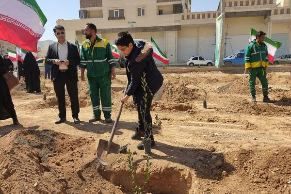 آئین بزرگداشت روز ملی درختکاری در شیراز 