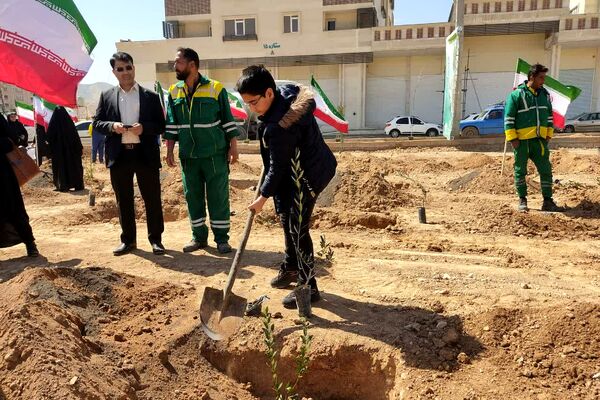 آئین بزرگداشت روز ملی درختکاری در شیراز 
