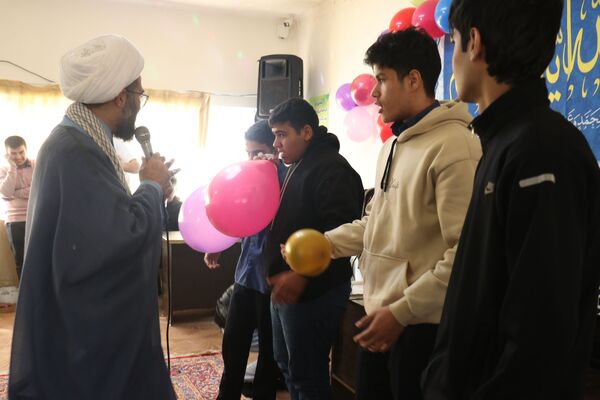جشن بزرگ نیمه‌شعبان و آغاز دهه فجر در هنرستان شیخ‌الرئیس 