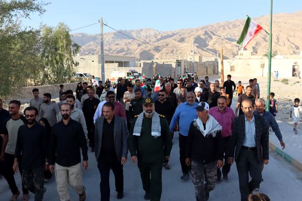  مراسم تشییع پیکر مطهر شهید گمنام در شهرستان بستک