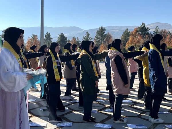 اردو تمشک در اردوگاه شهید دستغیب شیراز