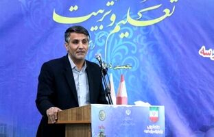 مدرسه باید کانون خلق آینده و همراه با تحولات پرشتاب جهان باشد