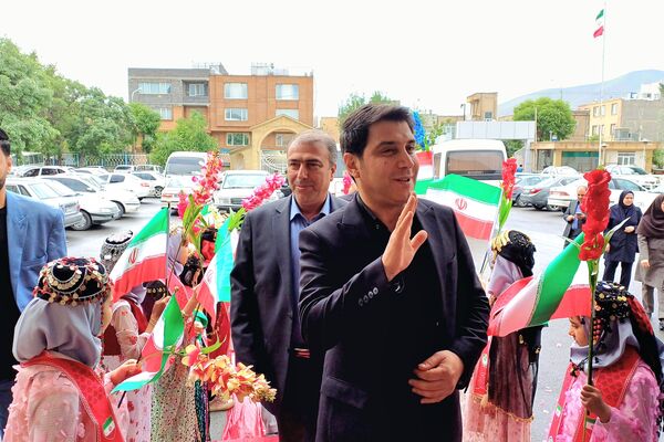 برگزاری آیین تجلیل از معلمان نمونه استان کردستان