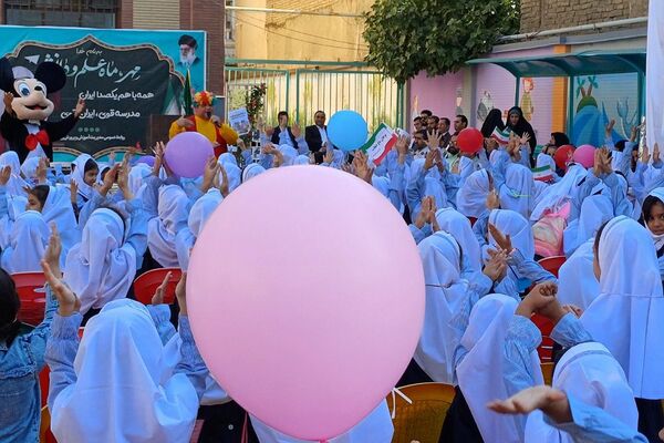 جشن شکوفه‌ها در شهرستان ورامین