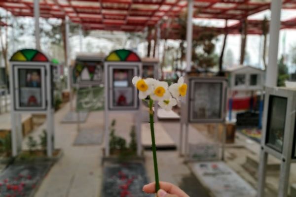 تجدید عهد با پدران آسمانی ایران